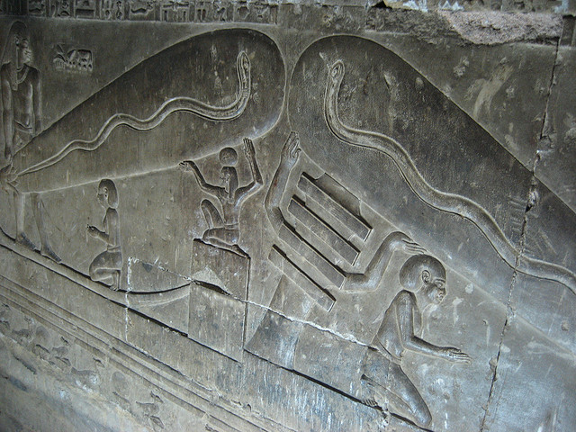 The "Dendera light" depicted at the Temple of Hathor; Photo: Flickr user A Rancid Amoeba
