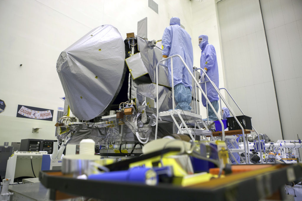 OSIRIS-REx before encapsulation | Photo: NASA / JPL